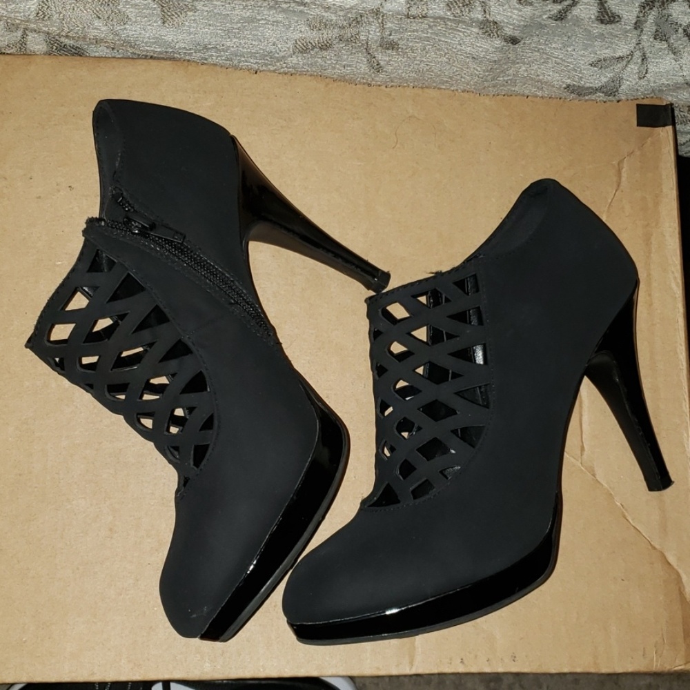 Booties - Picture 3 of 3